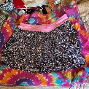 Ladies large PGA Skort and XL Blouse color orchid